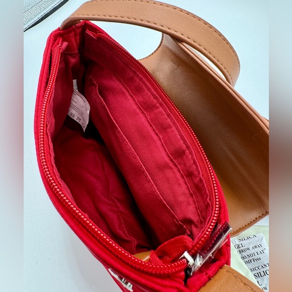 Starbucks Thailand Red Crossbody Mixed Nuts Bag - Picture 5 of 10